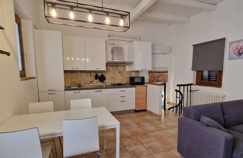Castelfidardo Apartment | Soprani - Casoni House