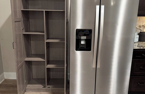 York House | Spacious 1,600 Sq Ft 1BR Suite 30+ Day Stays