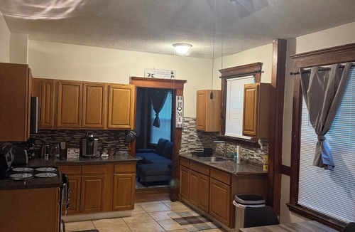 New Haven House | Spacious 3-Bedroom Unit in Prime New Haven Location–A Perfect Place to Call Home