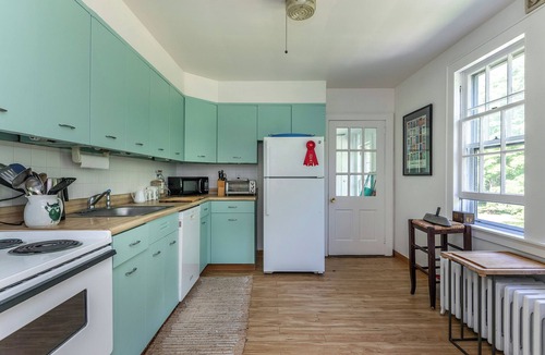 Washington Depot House | Spacious 4-bedroom house on riverfront; walk to delightful Washington, CT