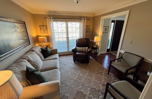 Otisco House | Spacious Derby Retreat on Secretariat Drive