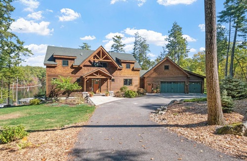 Meredith House | Spacious Waterfront Country House in Charming Meredith