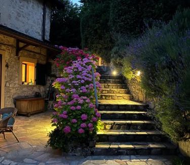 Marzabotto Villa | “SPArisio” CASA IN SASSO CON PISCINA E CAMPO DA TENNIS