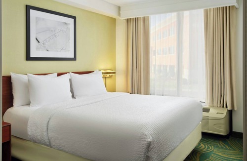 Burr Ridge Hotel | SpringHill Suites by Marriott Chicago Southwest at Burr Ridge/Hinsdale