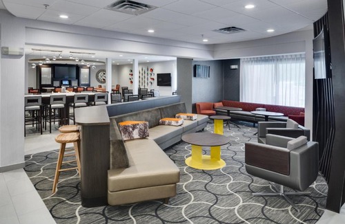 Milford Hotel | SpringHill Suites Milford