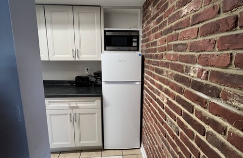 Indianapolis Condo | Stay with Blessing Home IN! Enjoy your stay!