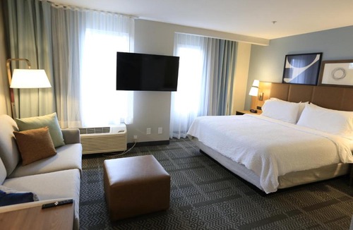 Milpitas Hotel | Staybridge Suites Silicon Valley - Milpitas by IHG