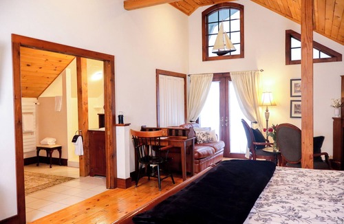 Ledyard Bed & Breakfast | Stonecroft Inn