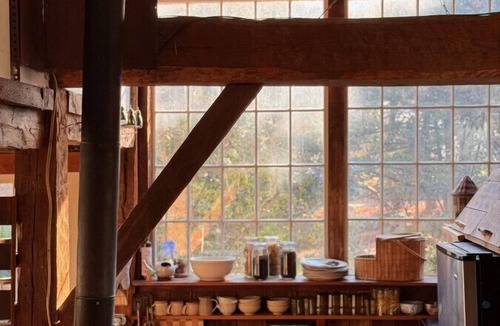 Newtown Cottage | Streamside Cottage @ Sticks & Stones Farm