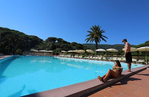 Naregno Apartment | Studio - Studio Apartment, Sleeps 4