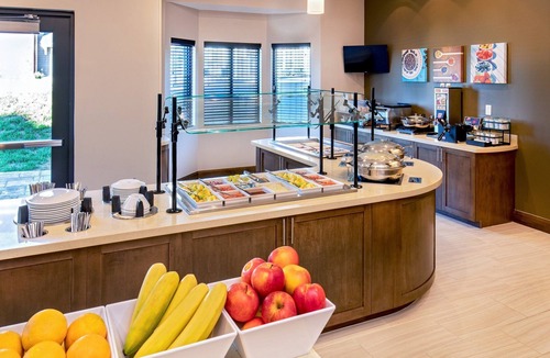 Rio Apartment | Studio Suite | Free Breakfast. Indoor Pool