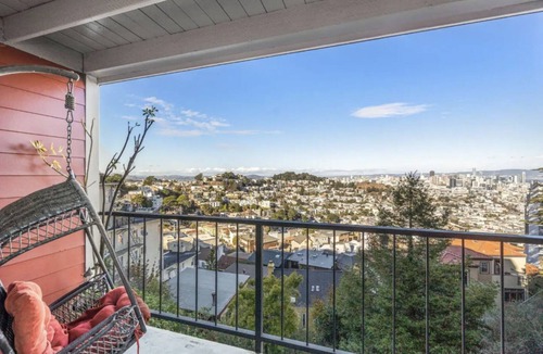 Eureka Valley Apartment | Stunning 2-Level Apt with Panoramic SF Views & Private Balconies