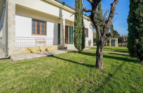 Ponte Buggianese House | Stunning home in Ponte Buggianese