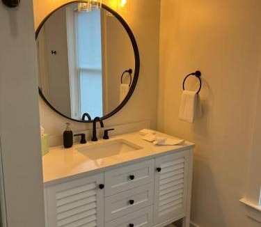 Dalton Apartment | Suites on Main - Unit 1