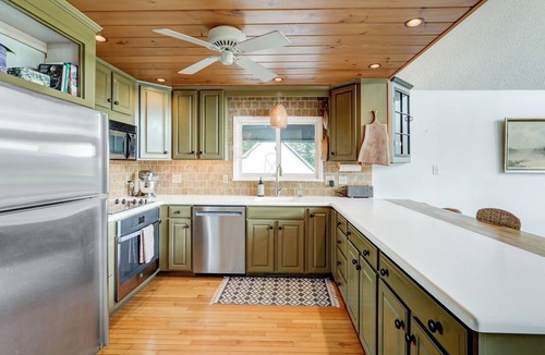 Willow Street House | Sunny & Spacious A-Frame with Private Pool and Panoramic Amish Country Views