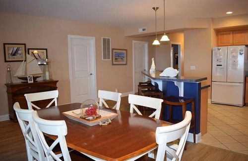 Chincoteague Condo | Sunset Bay Villa #210- Waterfront Condo in Town, Pool, Gym
