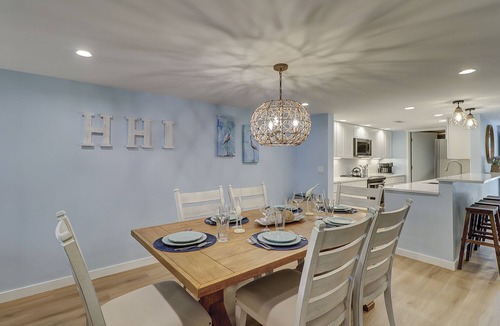 Shipyard Plantation Villa | Sunset Rentals | Shipmaster 1203