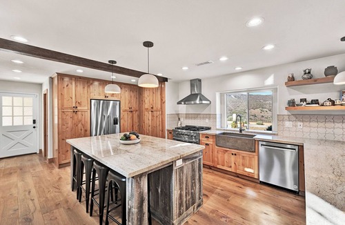 Temecula Villa | Temecula Mountain Estate: Pool, Jacuzzi, Mini Golf, Scenic Views