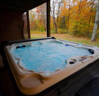 Logan House | The 312 House - A Boho Retreat- Hocking Hills