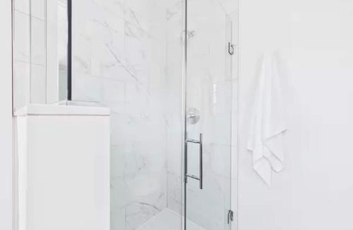 West Town Apartment | The Boho House Two Private Suites Parking