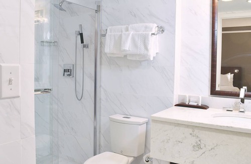 Indianapolis Hotel | The Fontana Hotel