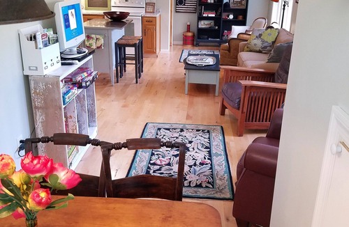 North Granby House | The Loft @ Lost Acres ~ A Peaceful Rural Escape on a Farm Winery!