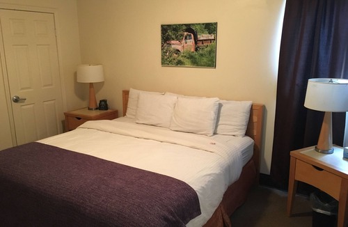 Montrose Hotel | The Montrose Hotel
