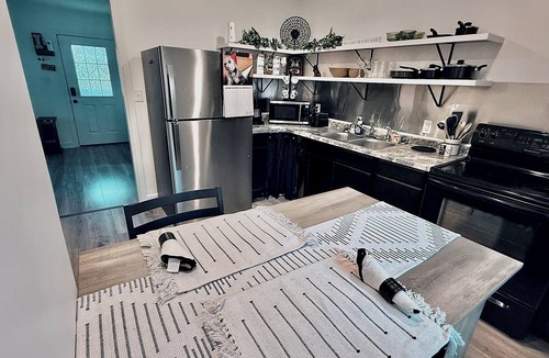 Mount Sterling Apartment | The PawPlex a Cozy 1-bedroom apartment in marvelous Mount Sterling