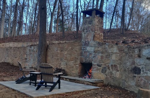 Granite Falls House | The Pond House. This wilderness rich gem is close to Hickory!