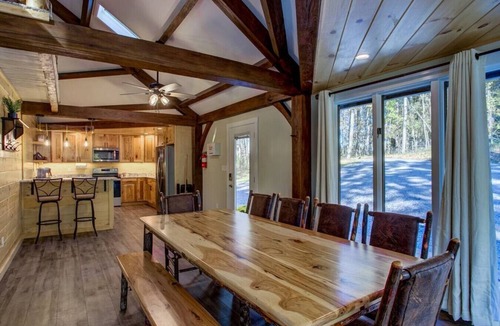 Lewisville Cottage | Thunder Hill Retreat - Spacious/Deck/Hot tub