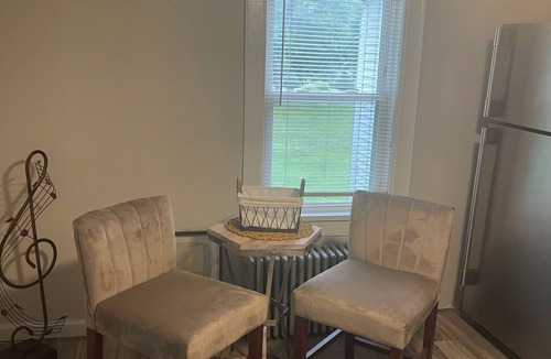 Bloomfield House | Tranquil 3-bedroom charming house in Bloomfield