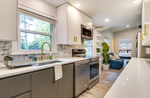 Indianapolis House | Tree-Lined Indianapolis Home ~ 10 Mi to Downtown!
