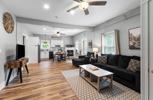 Intervale Apartment | TuckAway Suites at East Branch