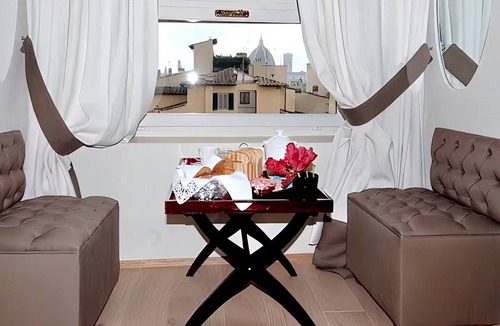 Santissima Annunziata Apartment | Uncompromising Luxury,Unmatched Heritage-Penthouse Duomo View"Timeless Grandeur"