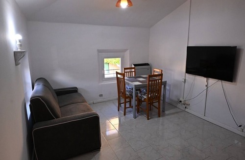 Buon Pastore-Sant'Agnese-San Damaso Apartment | UNILOFT - Uni Area - Policlinic Area