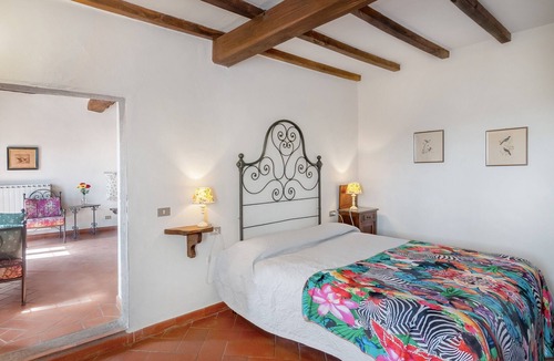 Dicomano House | Universal Harmony - Cardellino Farmhouse with Mountain View and Shared Pool