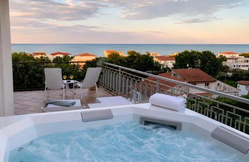 Marcelli Apartment | Villa Admare - LUX - minipiscina Spa vista mare - Spiaggia inclusa