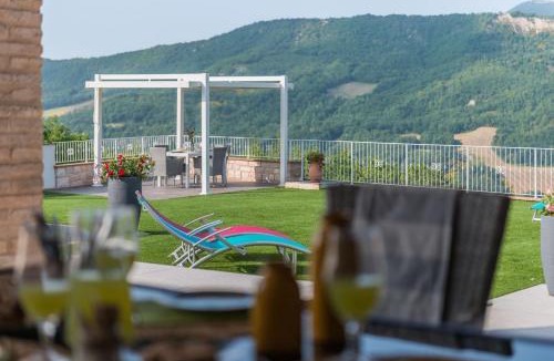 Furlo Villa | Villa Azzurra