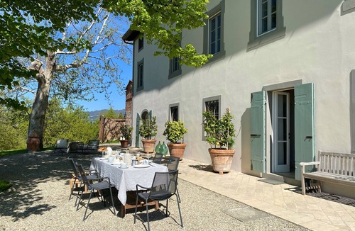 Capannori Villa | VILLA CARNICELLI eco-friendly,sustainable, 450m² (4,850ft²),private pool, design