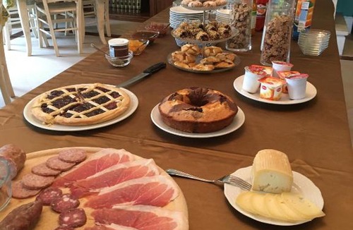Serravalle di Chienti Bed & Breakfast | Villa Cappelletti