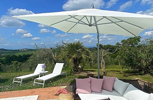 Toiano Villa | Villa Casa Collina - Castelfalfi - Tuscany - Saltwater pool- Airco & VIP Service