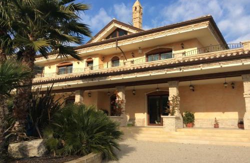 Martinsicuro Villa | Villa Civita