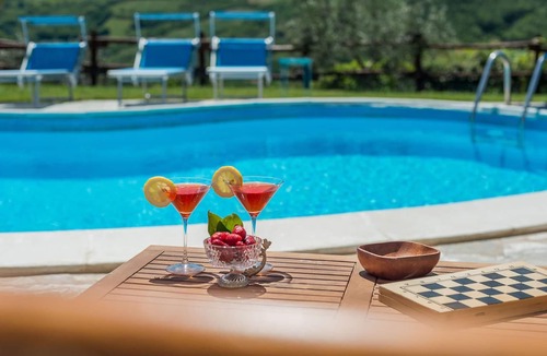 Acqualagna Villa | Villa Colombaia - Private villa, 3 bedrooms, pool, A/C, wifi, pets, Marche