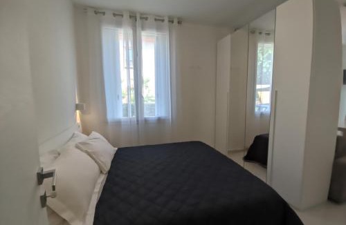 Marina Centro House | Villa Cortina