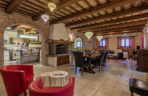 Pergola Villa | Villa Design - Private villa, 3 bedrooms, pool, A/C, wifi, EV charger, Marche