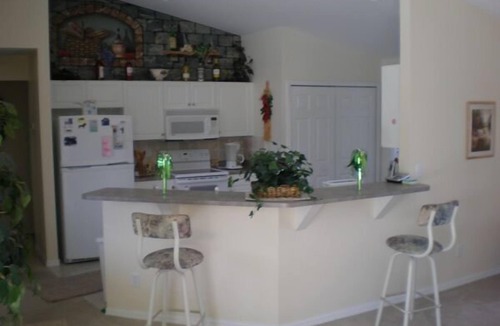 Cape Coral Villa | Villa Dolphin is a charming 2 Bed Cape Coral Pool Villa facing south.