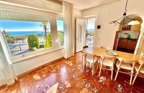 Villaggio Taunus House | Villa Edith - stupenda villa con terrazzo vista mare e spiaggia inclusa