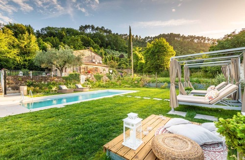 Pieve di Compito Villa | Villa Ester, a Stylish Farmhouse with Pool on the Hills by Lucca