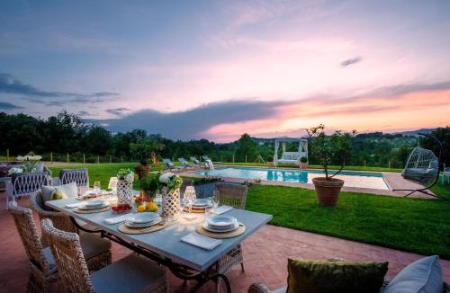 Montecarlo Villa | Villa Flora