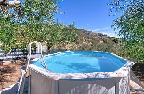 Monte Sant'Angelo Villa | Villa La Tesa